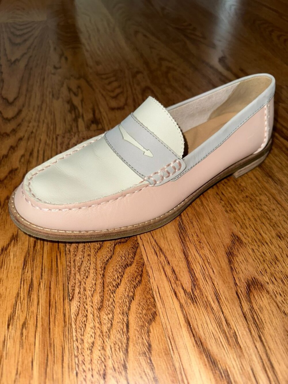 Sperry Seaport Penny Loafers Pink Gray Tri-Tone Leather SIZE 7.5 PREPPY CLASSIC